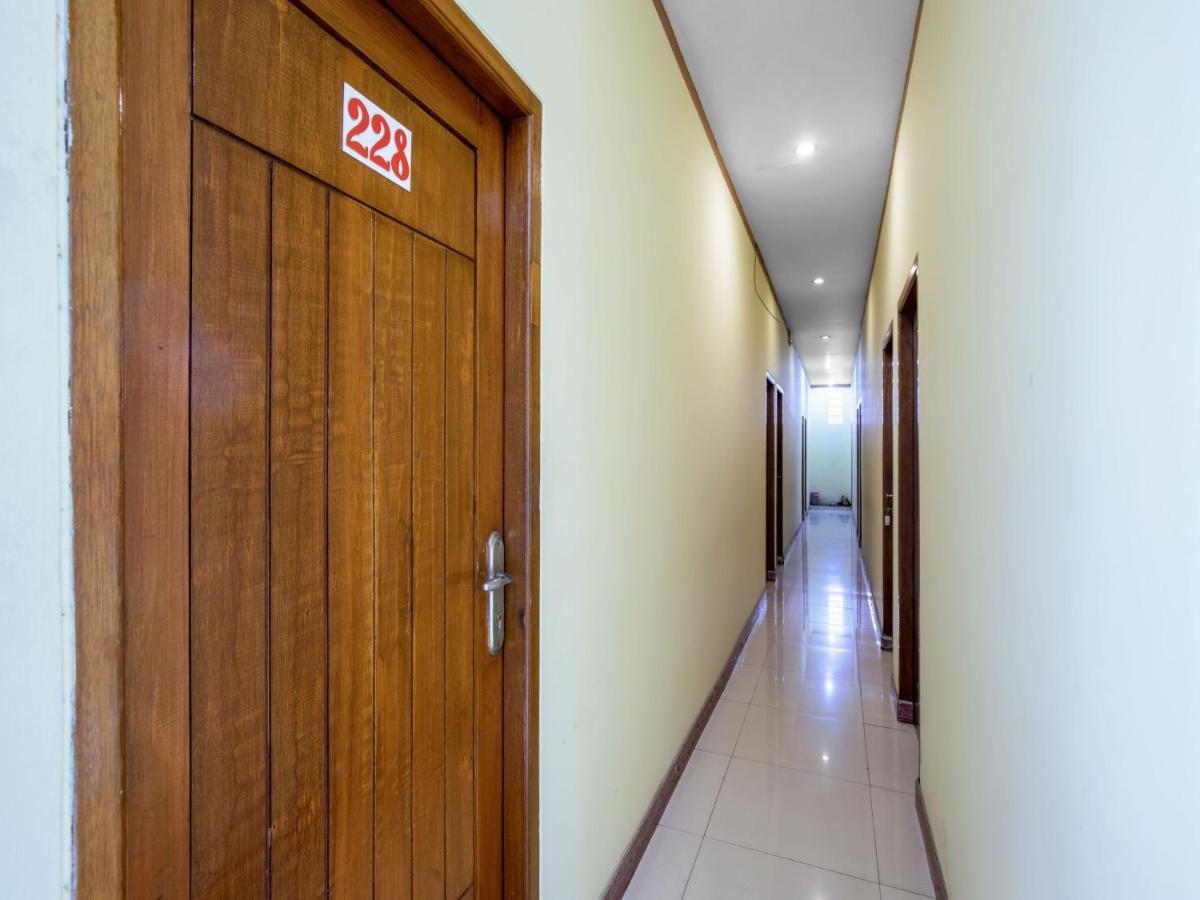 Hotel Sahabat 2 Jakarta Kültér fotó